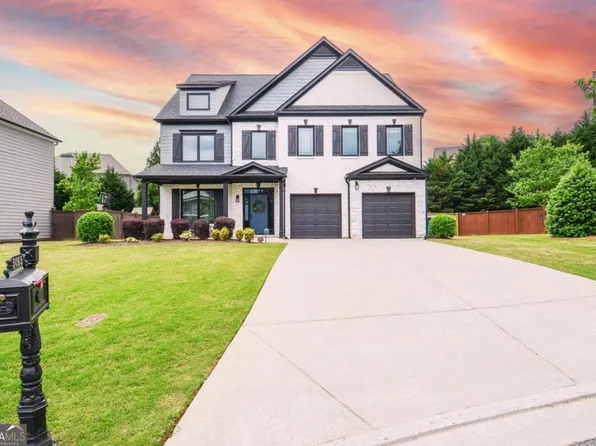 5065 Lloyd Ln, Cumming, GA 30040