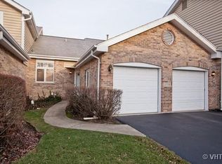 17339 Brook Crossing Ct, Orland Park, IL 60467