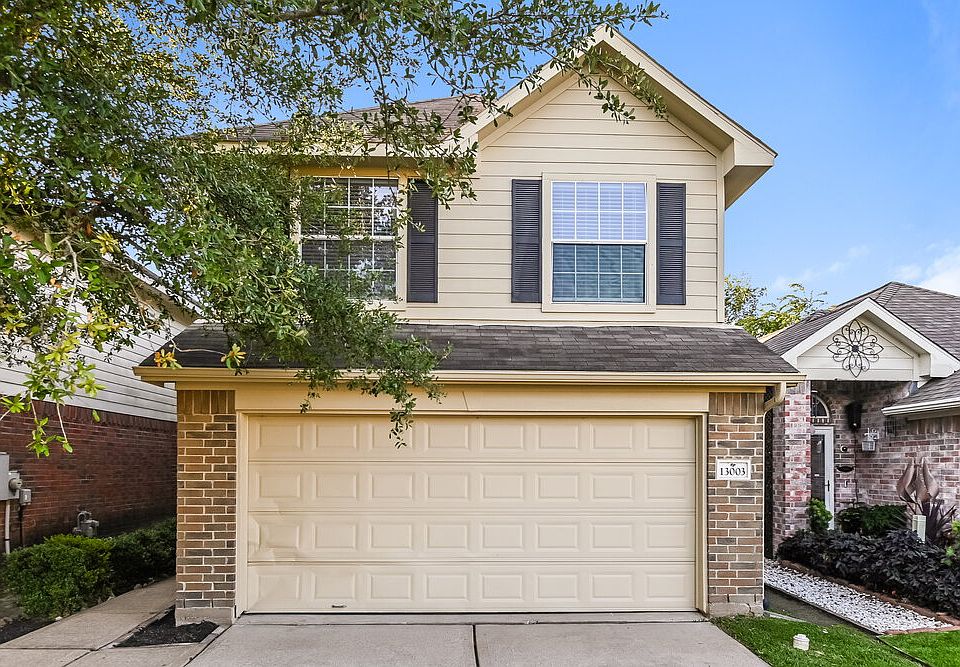 1st image of 13003 Garlenda Ln