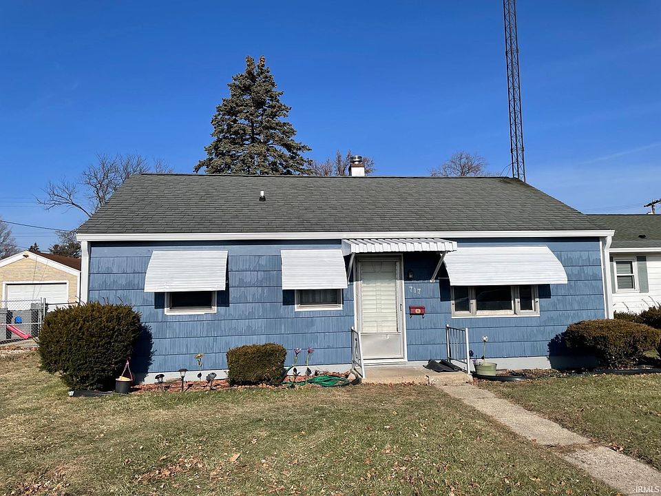 1st image of 717 Gibson St