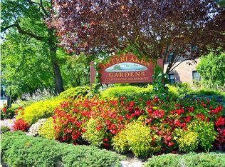 1213 California Rd APT 1, Eastchester, NY 10709