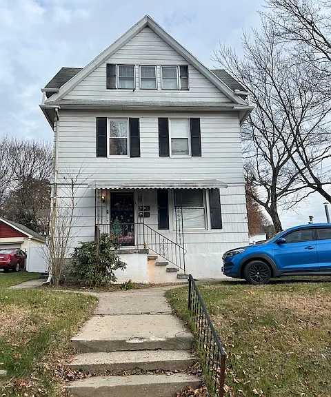 16 Byron St — Photo 1