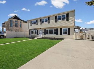 (Undisclosed Address), Levittown, NY 11756