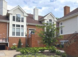 7023 Haycock Rd APT 711, Falls Church, VA 22043