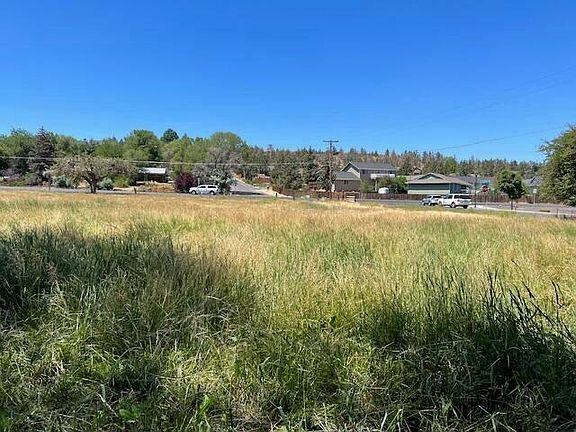 5th image of 585 SW Fairgrounds Rd