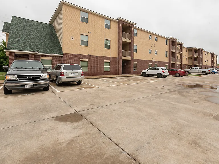 Falcon Point — Photo 107