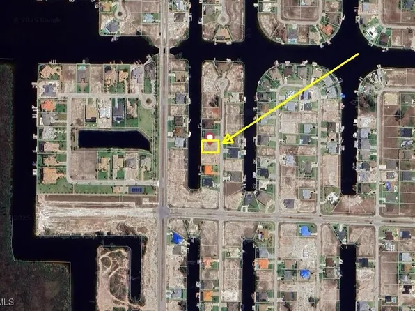 820 NW 39th Ave, Cape Coral, FL 33993