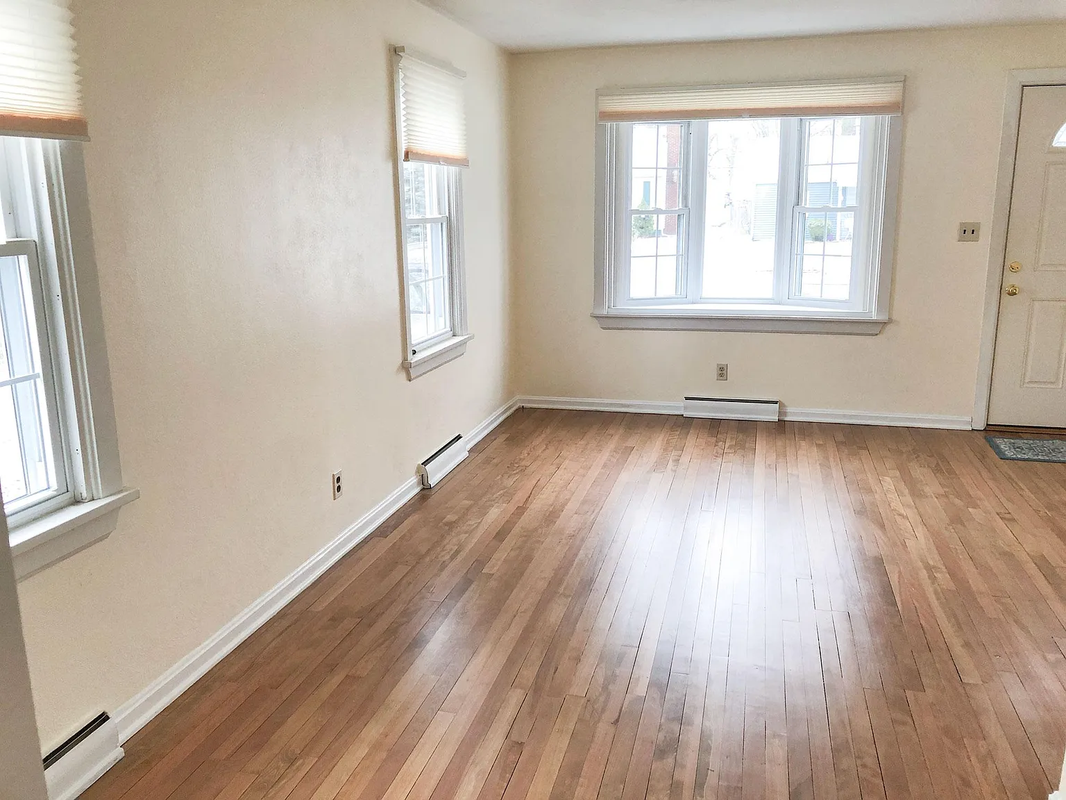 2 bed, 1344 sqft, $1,150 — Photo 3