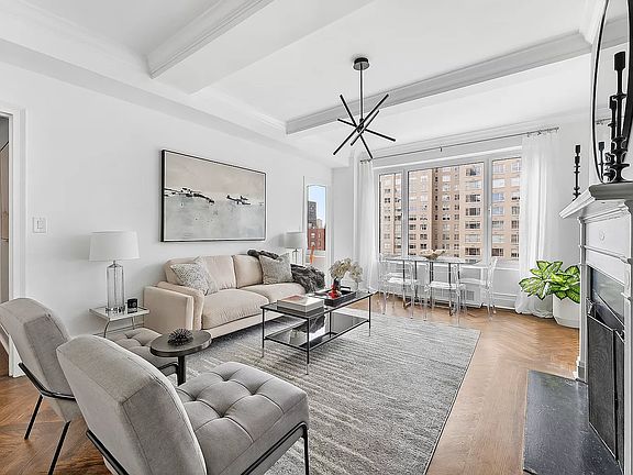 3rd image of 320 E 57th St #E