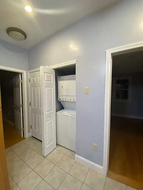 3 bed, $3,600 — Photo 2