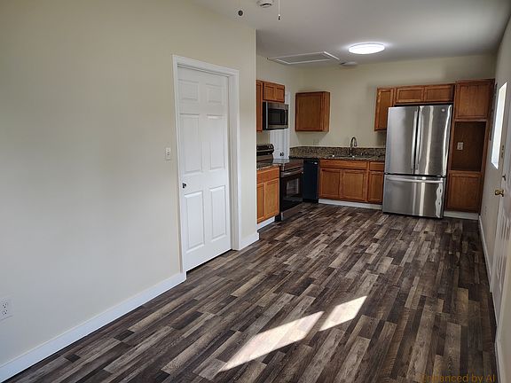 3rd image of 250 Wilson St #A