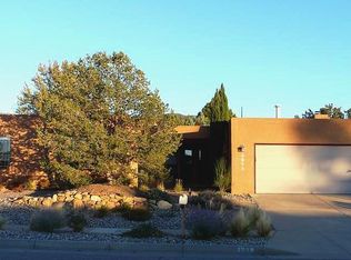 1918 Monte Largo Dr NE, Albuquerque, NM 87112