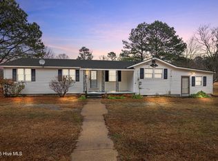 2807 Gilead Shores Rd, Blounts Creek, NC 27814