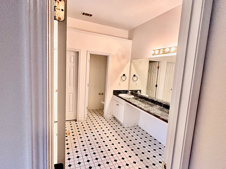 4667 Galleon Xing — Photo 10