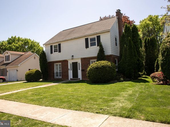 170 Westover Dr, New Cumberland, PA 17070