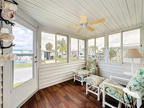 4th image of 80 Del Rio Dr