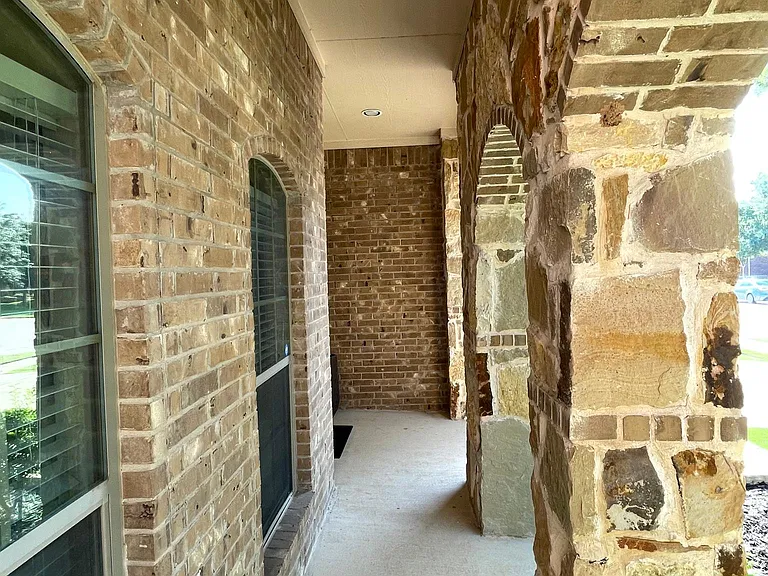 2625 Frances Ln — Photo 37