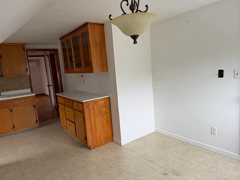 654 Chase Ave #2 — Photo 14