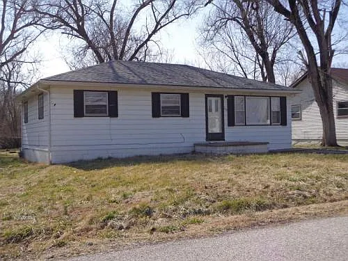 240 Julian Ave photo 1