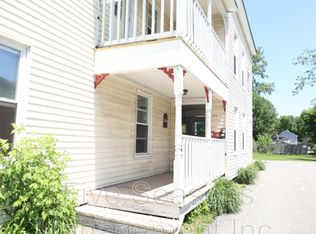 128 N Winooski Ave, Burlington, VT 05401