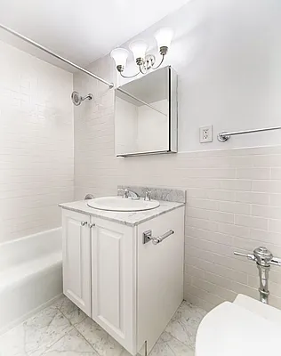 Sold by ACP Realty Group, Inc. | media 10