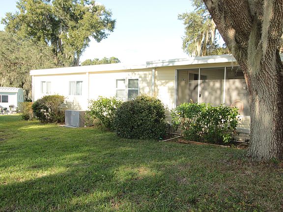 3rd image of 141 Royal Palm Dr