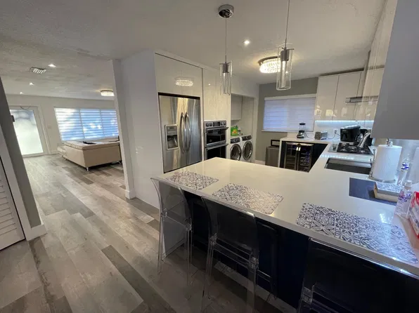 484 NW 53rd Ave, Miami, FL 33126