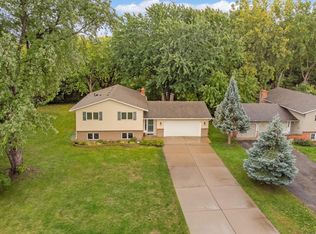 9651 64th Ave N, Maple Grove, MN 55369