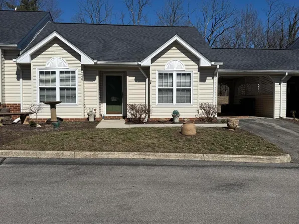7248 Cherry Blossom Cir, Roanoke, VA 24019