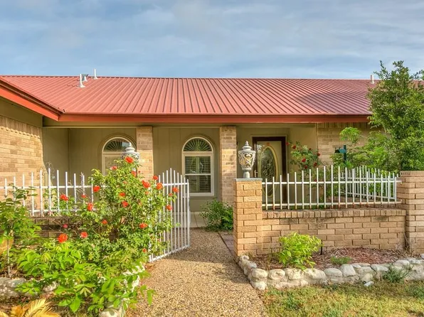 206 Crestwood Dr, San Angelo, TX 76903