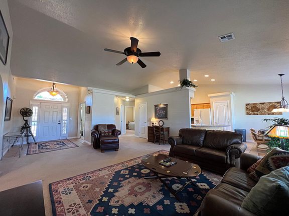 5th image of 199 W 2025 South Cir