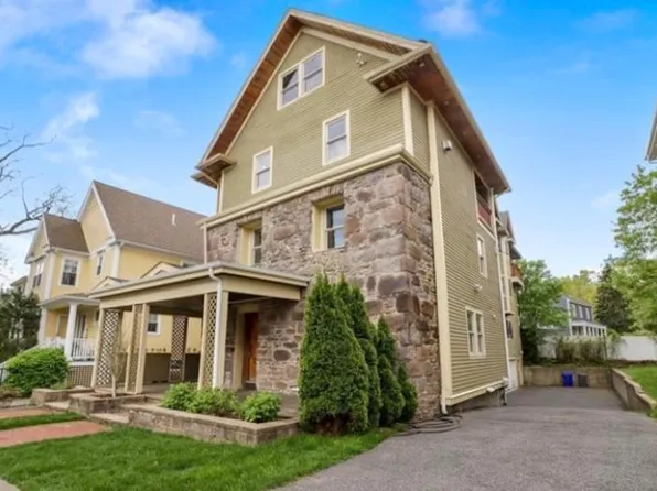 21 Dorr St #C, Roxbury, MA 02119