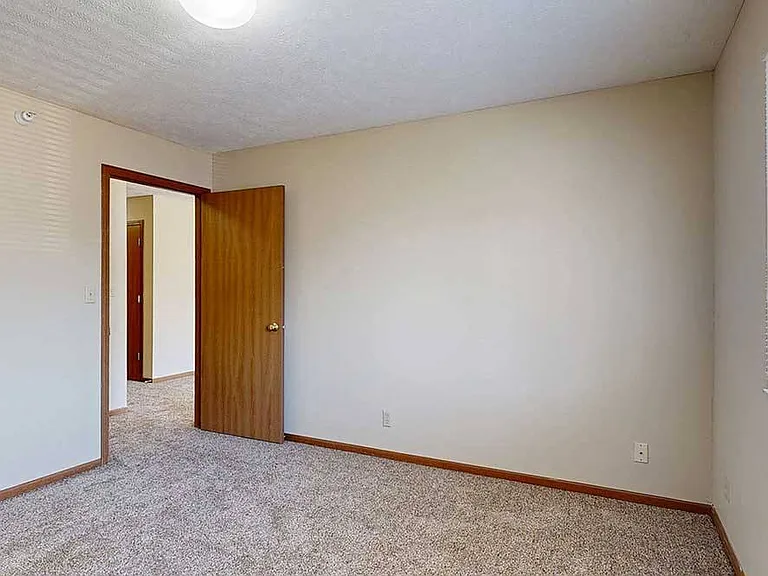 Pine Lake Heights Apartments — Photo 72
