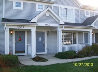 39125 N Aberdeen Ln, Beach Park, IL 60083