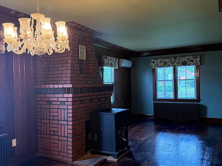 590 Aiken Ave #MAIN — Photo 11