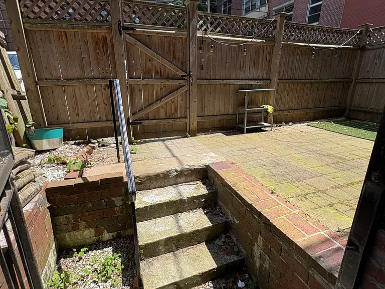106 E Brookline St #1 — Photo 37