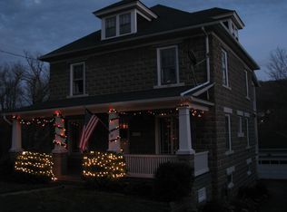 37 Harris Hill Rd, Shavertown, PA 18708