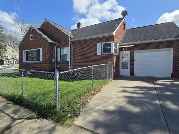 400 Shady Dr, Endwell, NY 13760