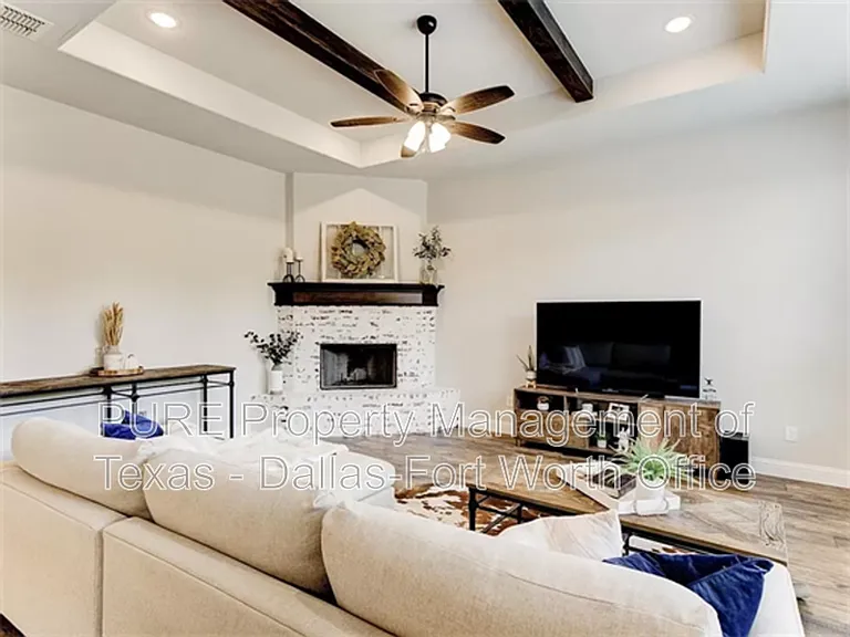1612 Town Creek Cir — Photo 10