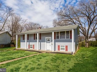 2404 Hillcrest Ave, Parkville, MD 21234