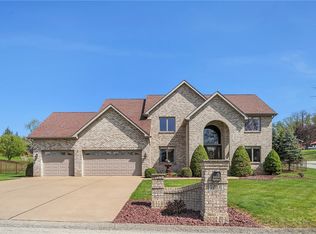 12101 Sedona Dr, North Huntingdon, PA 15642