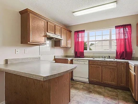 2nd image of 11177 Dede Dr