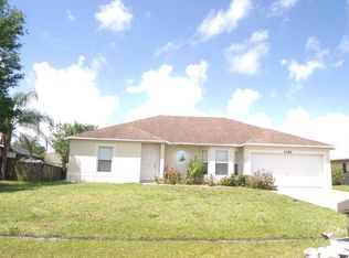 2182 SE Stonecrop St, Port Saint Lucie, FL 34984
