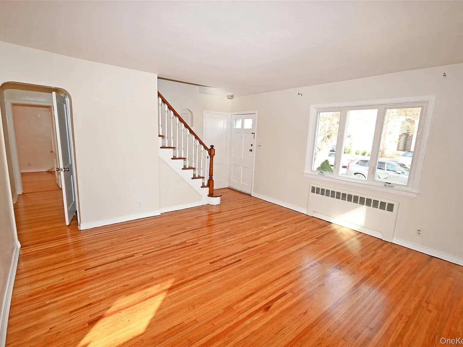 3 bed, 3.0 bath, 1260 sqft, $4,800 — Photo 3