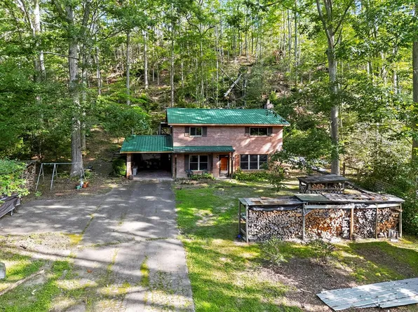 24345 Jeb Stuart Hwy, Damascus, VA 24236