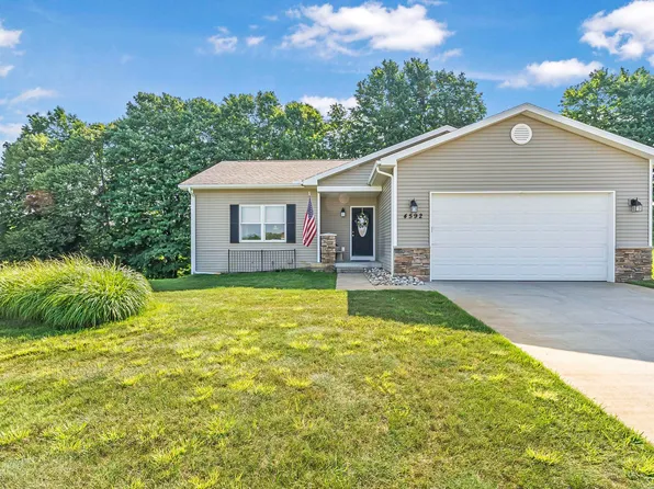 4592 Fairway Dr, Traverse City, MI 49685
