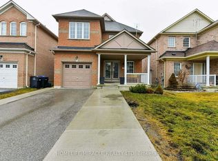 21 Chalkfarm Cres, Brampton, ON L7A 3V8