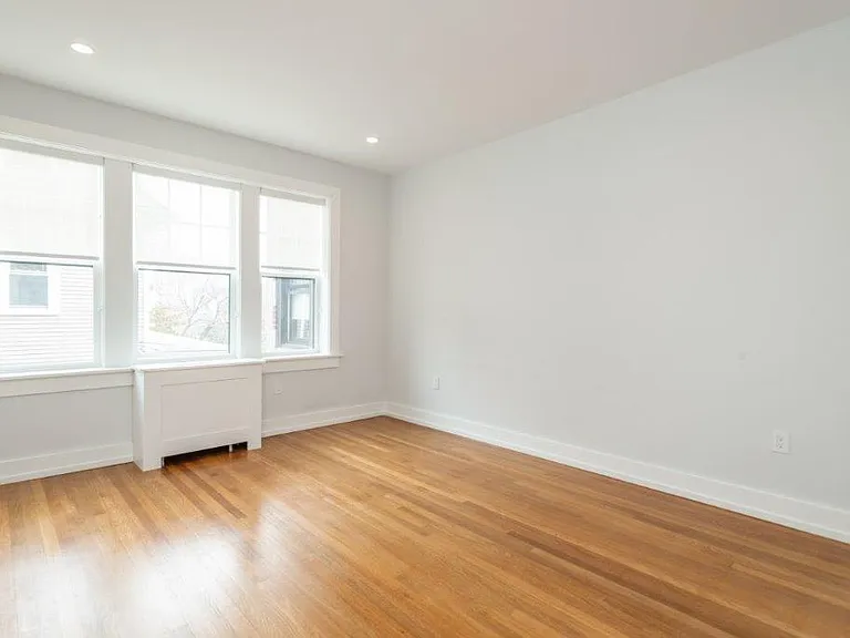 19A Forest St #26 — Photo 2