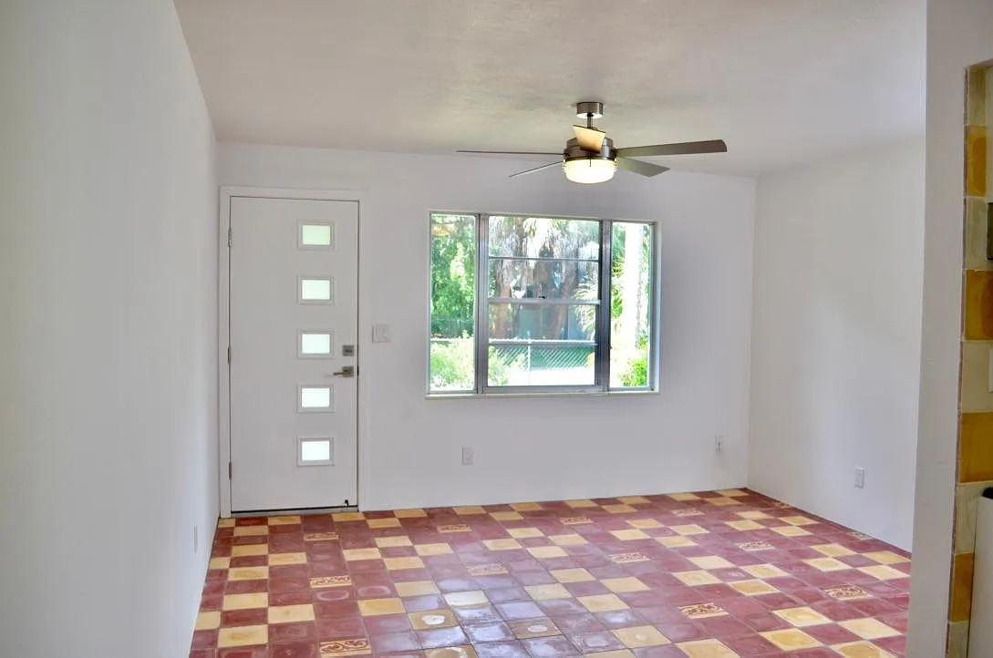 2 bed, 1000 sqft, $1,850 — Photo 4