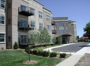 10900 W Bluemound Rd APT 211, Wauwatosa, WI 53226